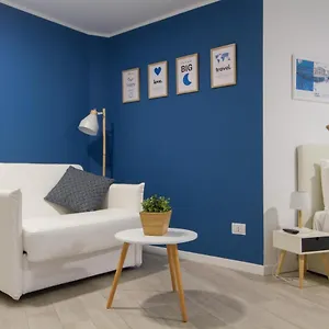 Apartment Homilan, Milan